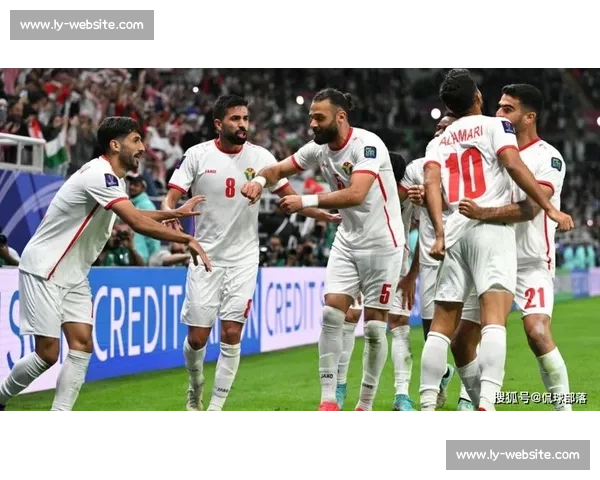 PGC全球总决赛：爆冷！黑马崛起，传统强队遭遇滑铁卢！