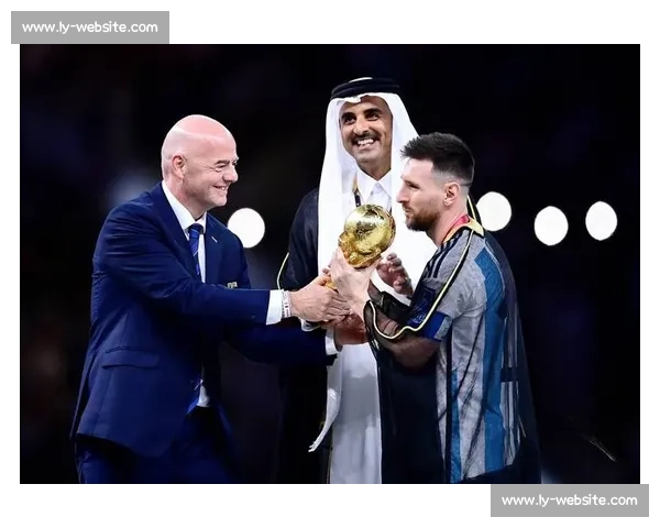 巨星谢幕梅西圆梦世界杯，传奇故事永载史册！