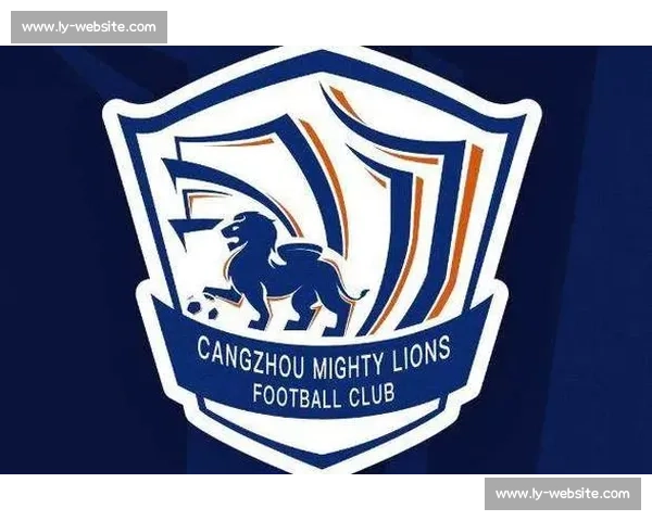 从战斧到雄狮！XX队徽演变，是一部浓缩的足球史诗